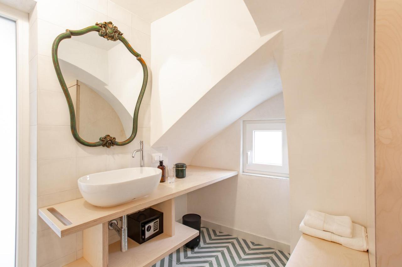 Otium Luxury Studio Apartment Monte di Procida Exteriör bild